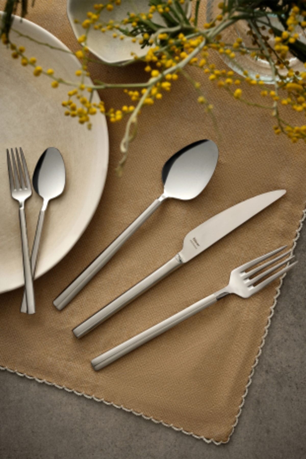 Hisar 84 Parça Milano Çkb Seti Sade