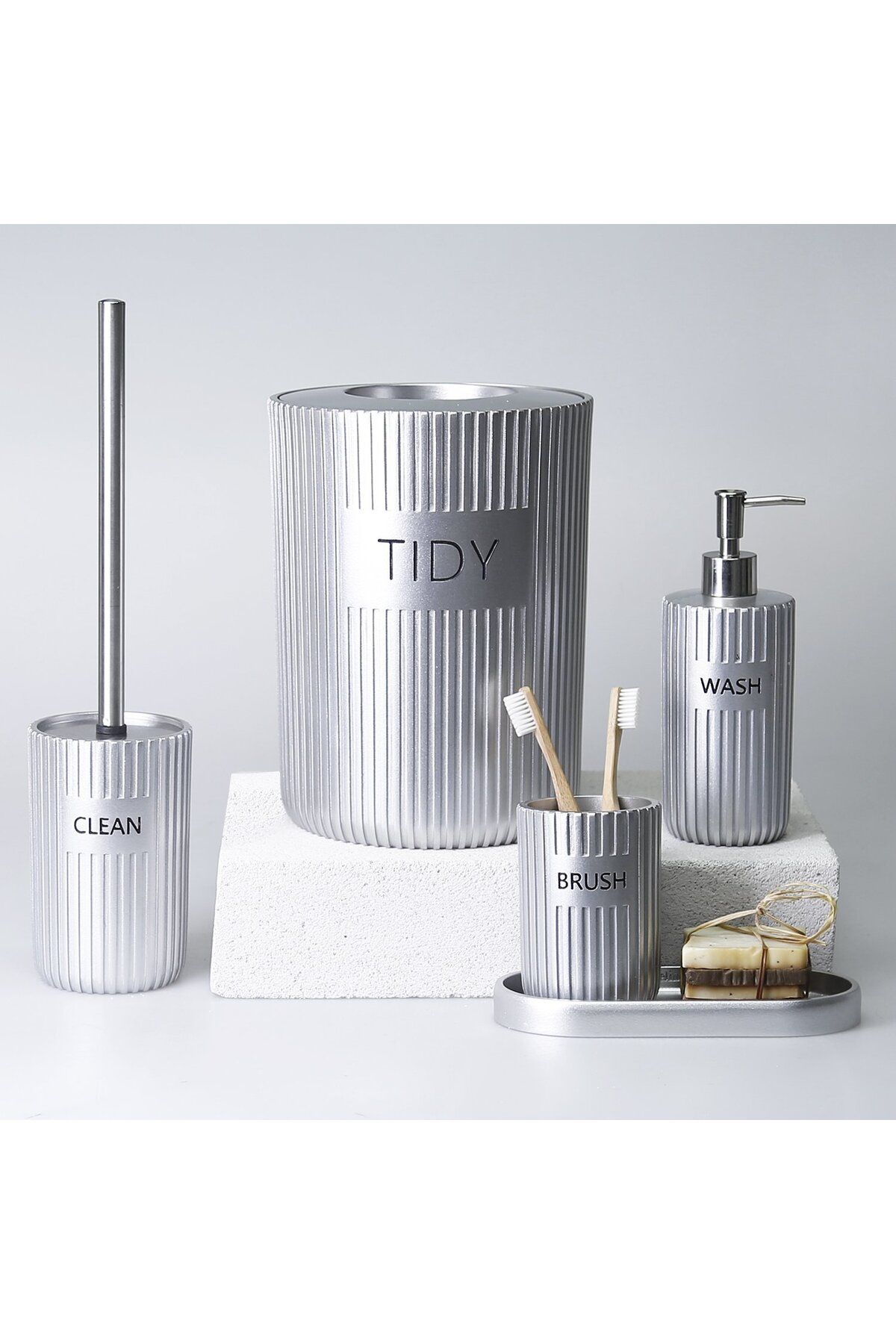 Selim Grooved Banyo Seti Gümüş 175GMS15RS