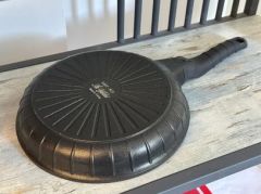 Aryıldız 24 cm Fontal Tava Siyah
