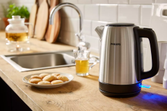 Philips Su Isıtıcısı Metal HD9350/90