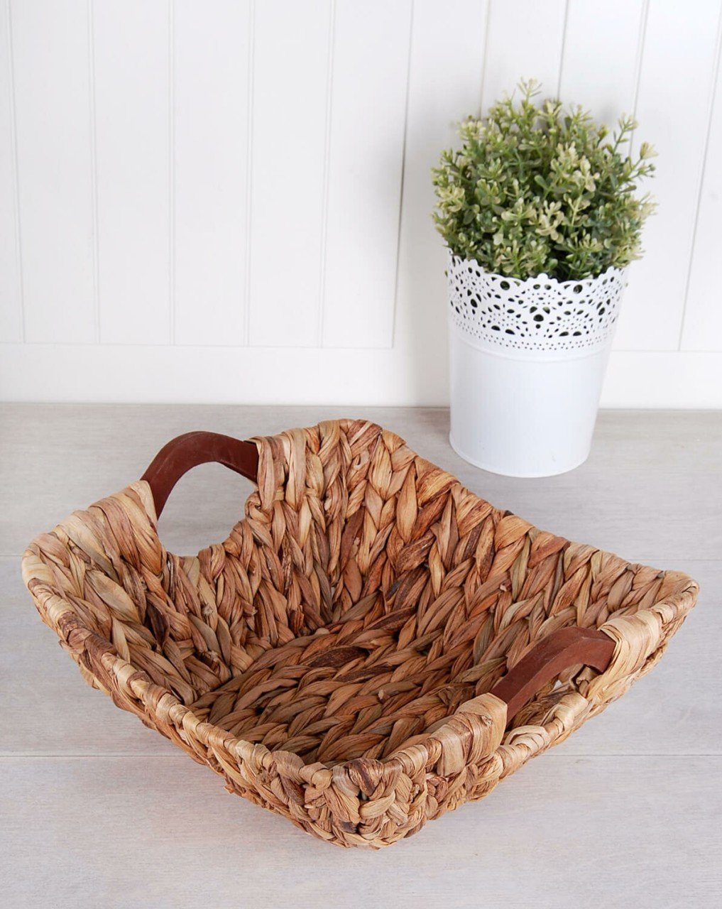 Kosova Lüx Ahşap Kulp Kare Hasır Sepet SPT-204