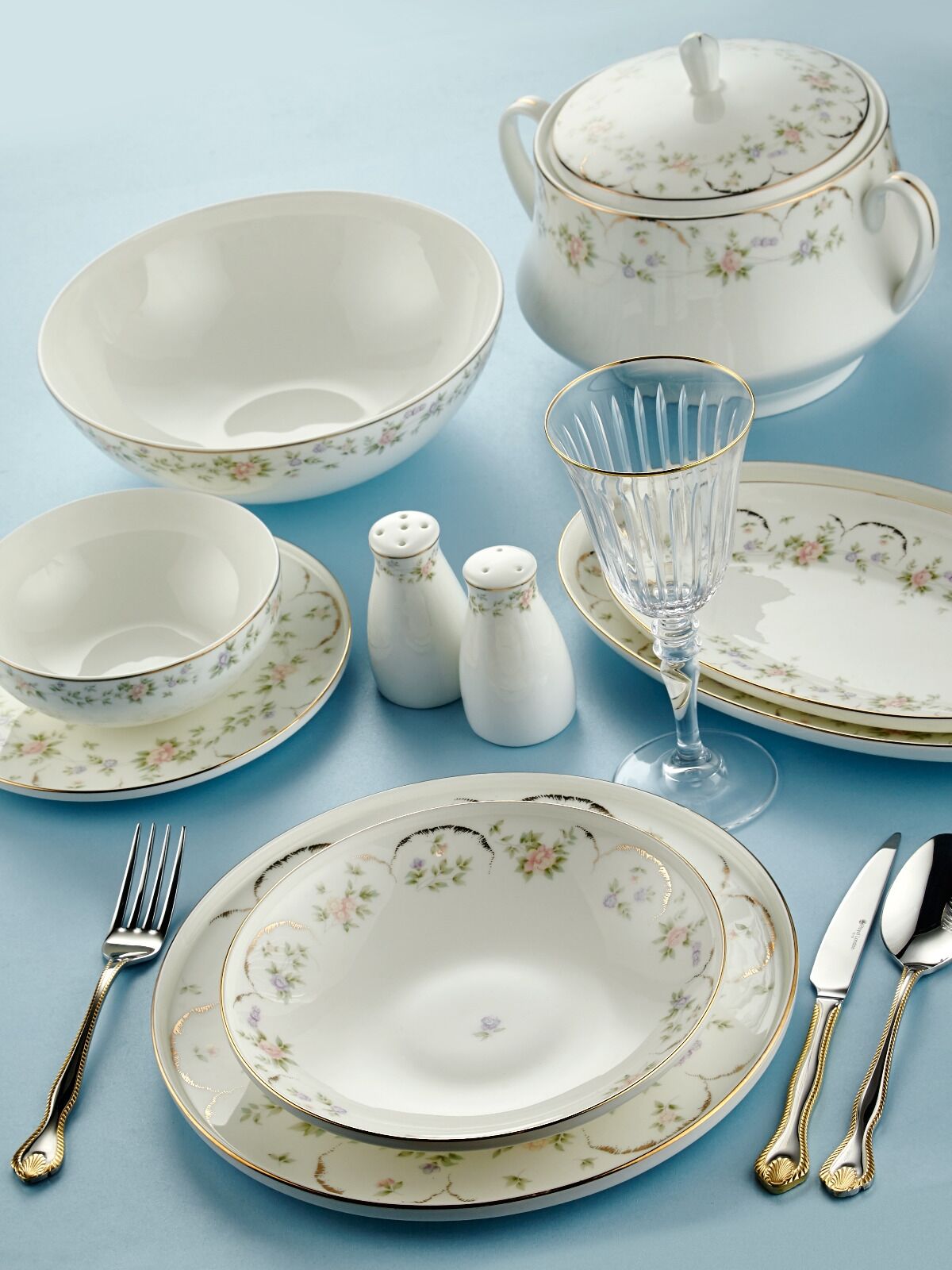 Royal London 60 Parça Bolivia Pink Rose RL01-141