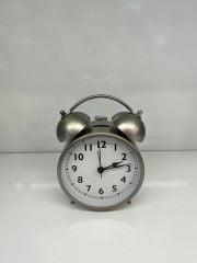 Arow Masa Saati Mat Metal Beyaz M-209